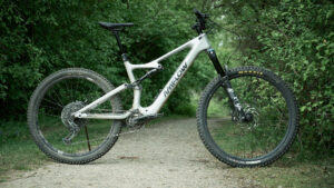 Amflow PL Carbon DJI Avinox e-bike