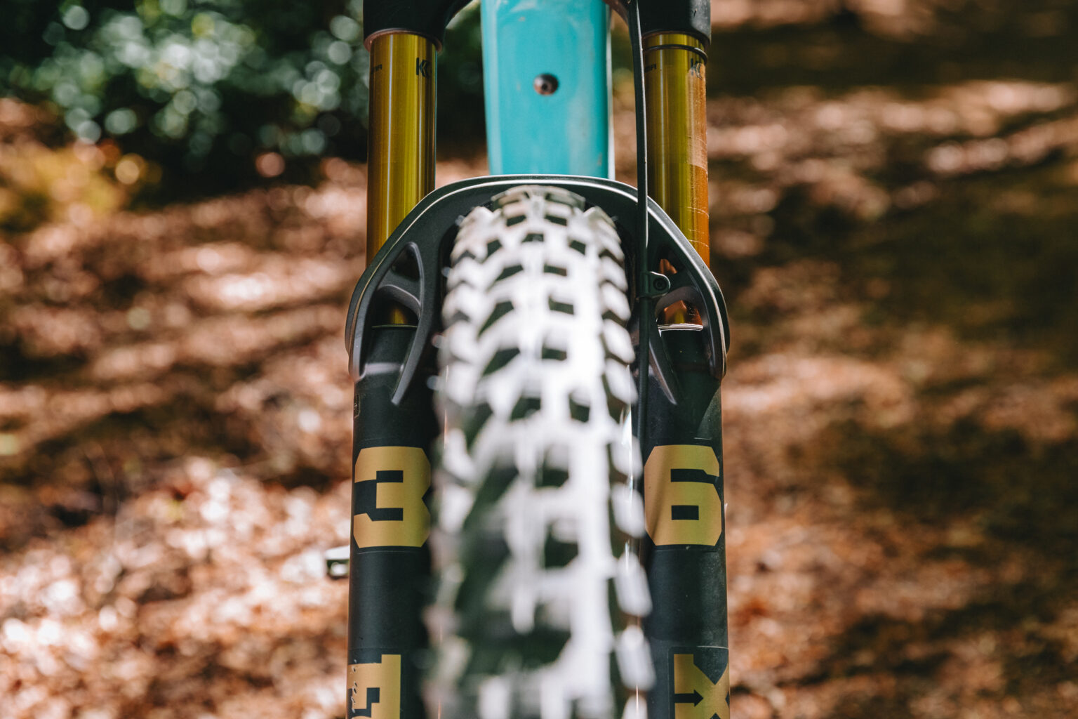 Yeti Bike Rails Yeti's new MTe doesn't have the hottest e-bike motor, and needs a few ...