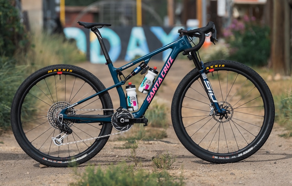 Keegan Swenson's Santa Cruz Blur drop bars