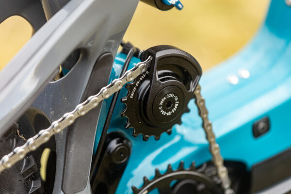 Deviate Kurgan e-bike