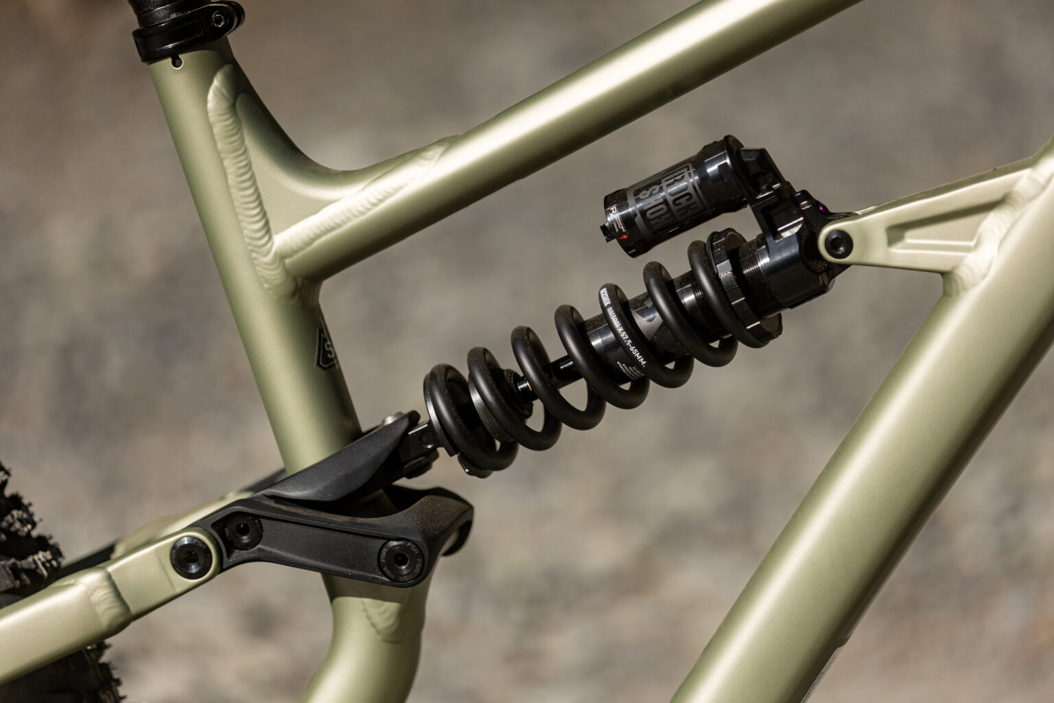 Status 2 Frame The Specialized Status 2 is the perfect holiday bike for Alpine ...