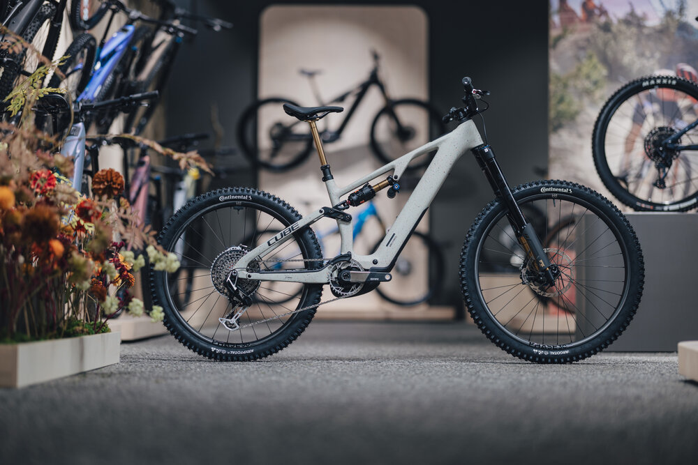 Cube AMS Hybrid 177