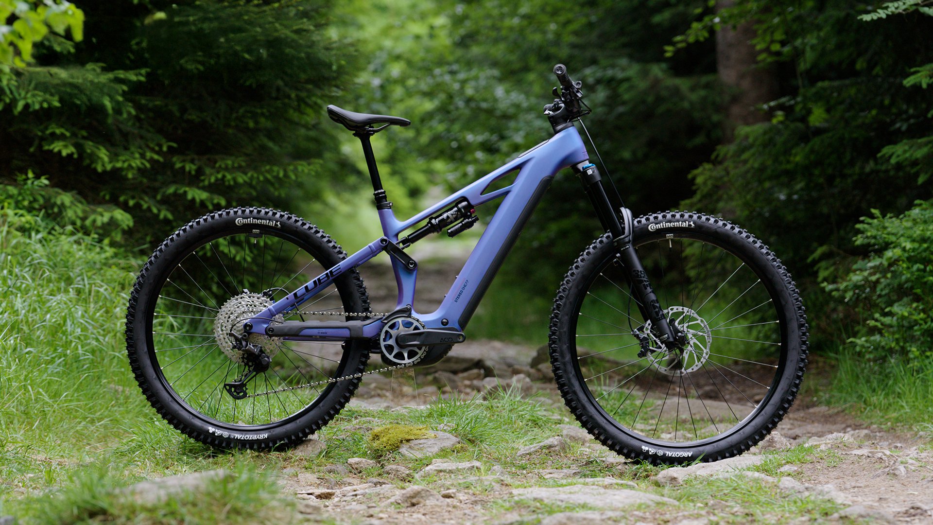 STEREO HYBRID ONE77 HPC SLX 800