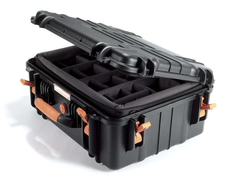 Найти защищенный кейс. Защищенный кейс с системой переноски. camera case. кейс vanguard supreme 37d. кейс vanguard supreme 46d.