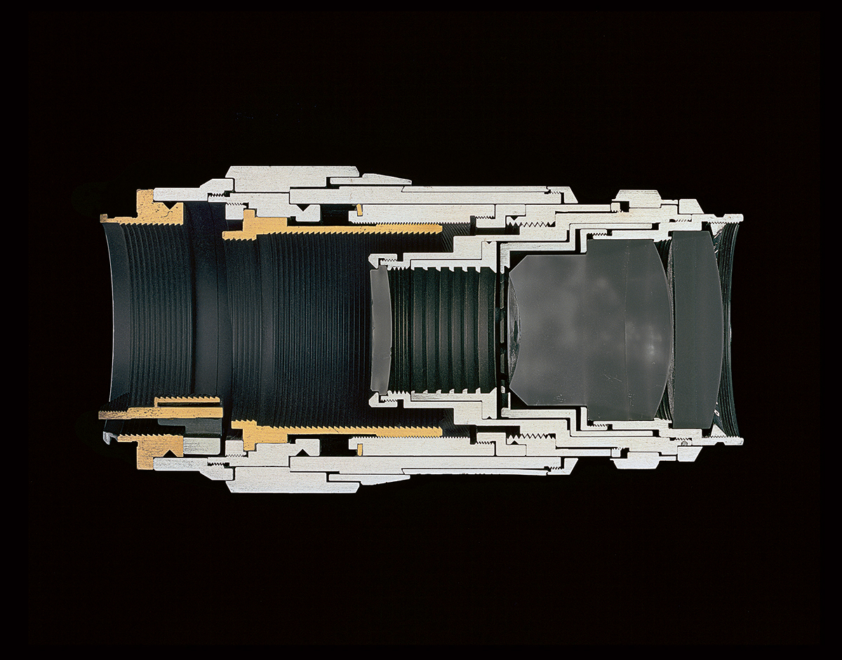 Christopher Williams Cutaway model Leica Leitz Wetzlar Tele---Elmar 135/4.0 .. Studio Rhein Verlag, Düsseldorf, March 14, 2013 2014 Jay Smith and Laura Rapp Collection, Toronto Image courtesy Galerie Gisela Capitain, Cologne and David Zwirner, New York/London