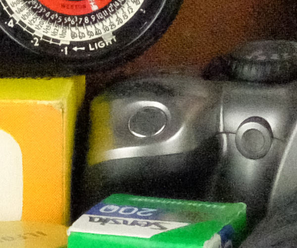 Fujifilm X-T10 noise, JPEG ISO 25600
