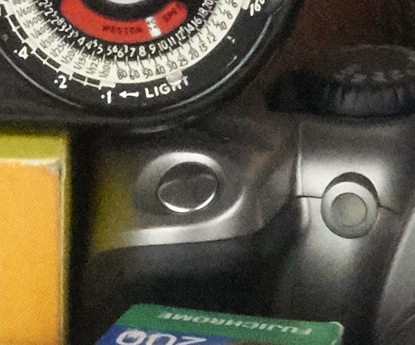 RX100 IV RAW ISO 6400