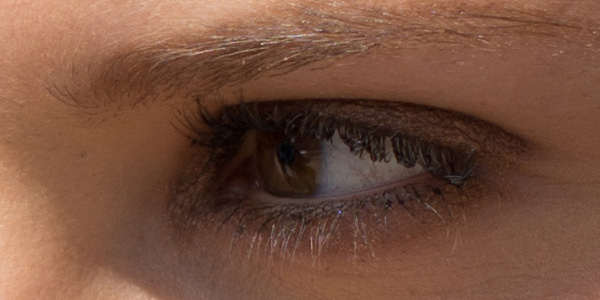 100% crop