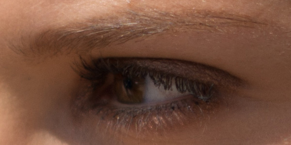 100% crop