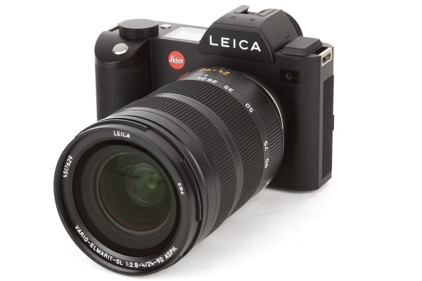 The SL's square, angular design is a little reminiscent of the original Sony Alpha 7