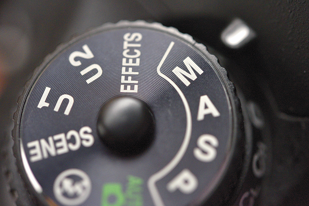 Shooting-video-with-Nikon-DSLR-Step_3