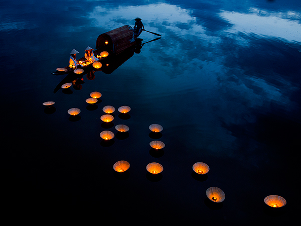 Image Name: Lighting dream Copyright: Minh Thanh Ngo, Winner, Vietnam, National Award, 2016 Sony World Photography Awards