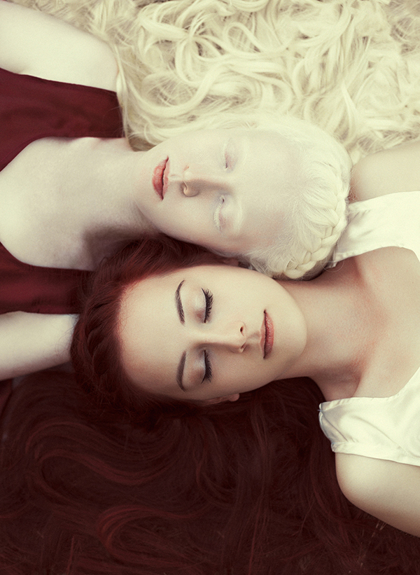 Image Name: Snow-white and Rose-red Copyright: Ivan Kavaldzhiev, 1st Place, Bulgaria National Award, 2016 Sony World Photography Awards