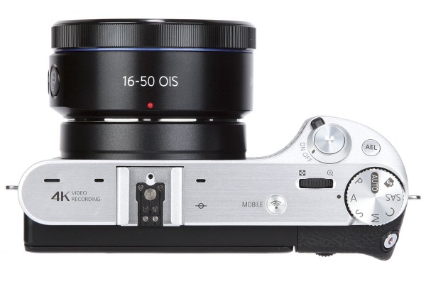 Samsung NX500 top