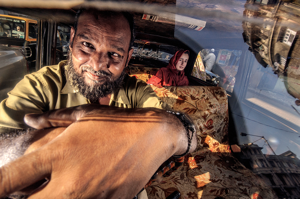 Dougie-Wallace-indian-taxi-driver