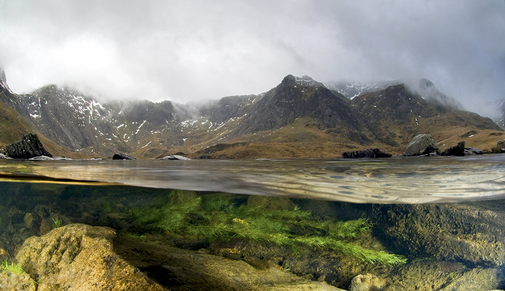Graham Eaton split-level photography war and peace
