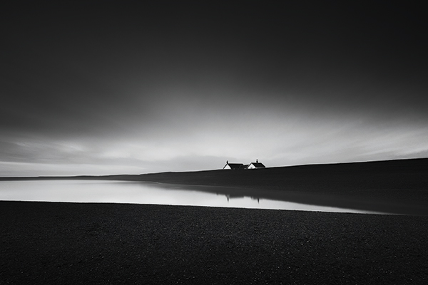 Careful vignetting can focus attention on the subject and make the most of tones