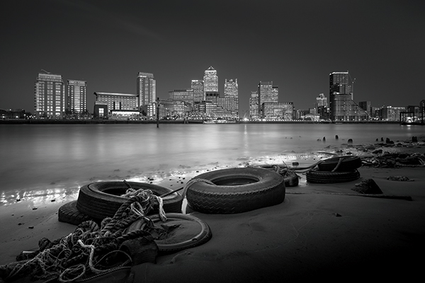 Bored of boulders? The old tyres add foreground interest and suit the topic