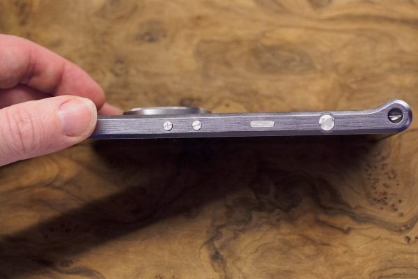 Here you can see volume control and power buttons, alongside the physical shutter button and an eyelet for connecting a wriststrap