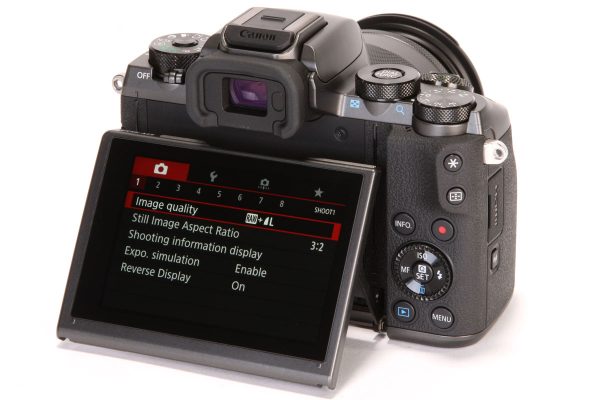 The touch-sensitive LCD tilts upwards by 85° and downwards by 180° to face forwards underneath the camera’s body for selfies