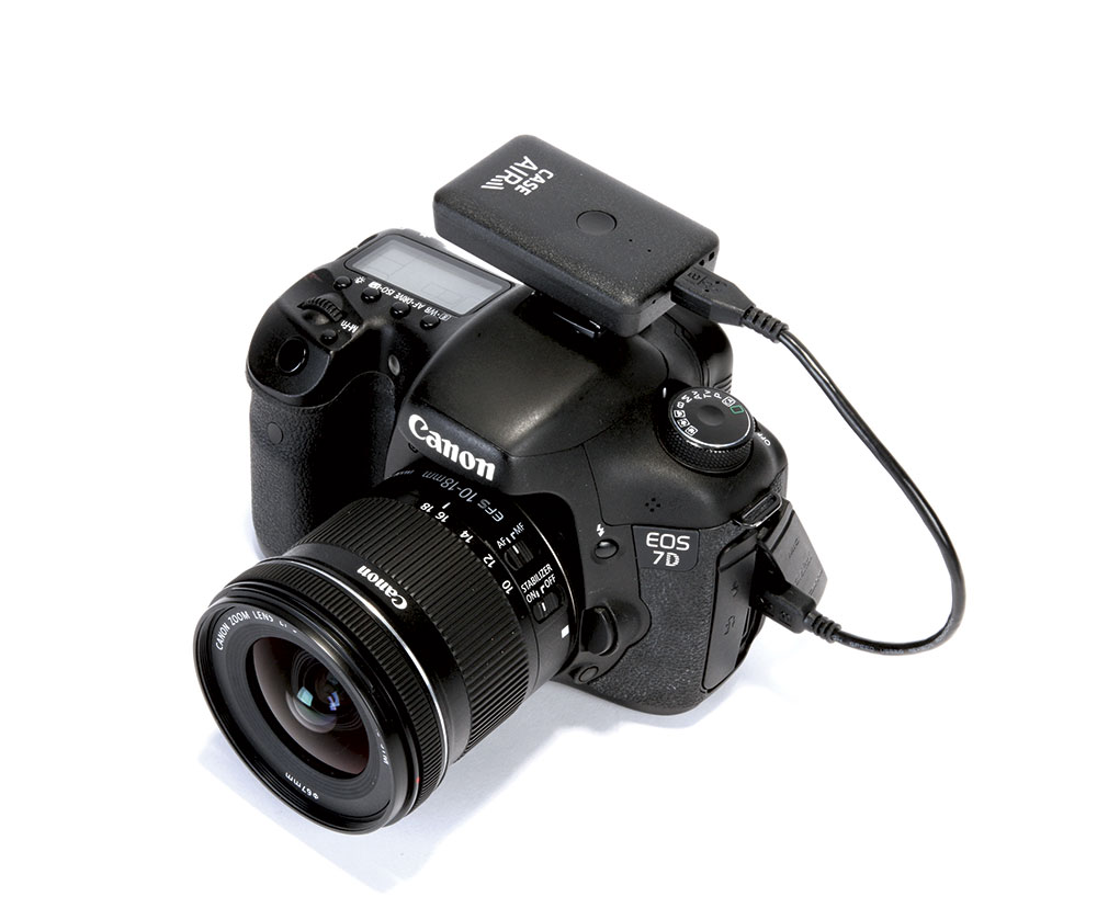 Case Air Wireless Tethering System on camera