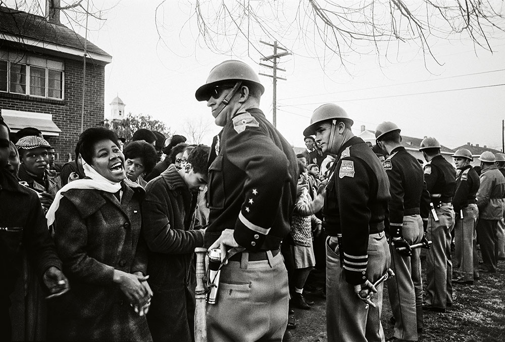 Steve Schapiro standoff between protestors and Alabama state troopers