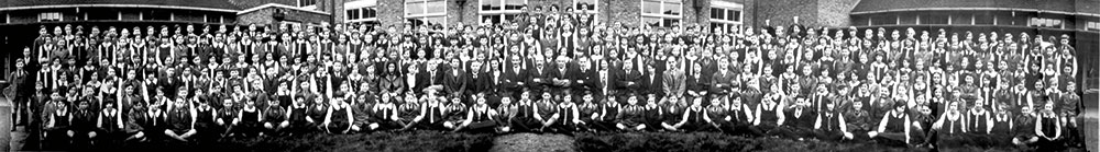 Panoramic shot taken with Kodak Cirkut rotating camera