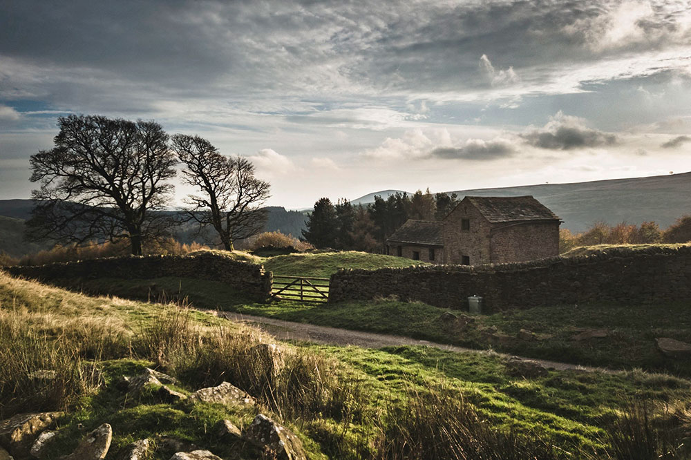 James Abbott mobile image, Peak District