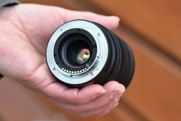 Tokina Firin 20mm F2 mount