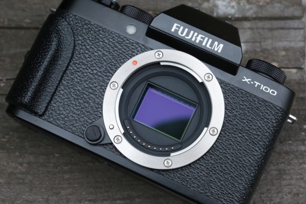 Fujifilm X-T100