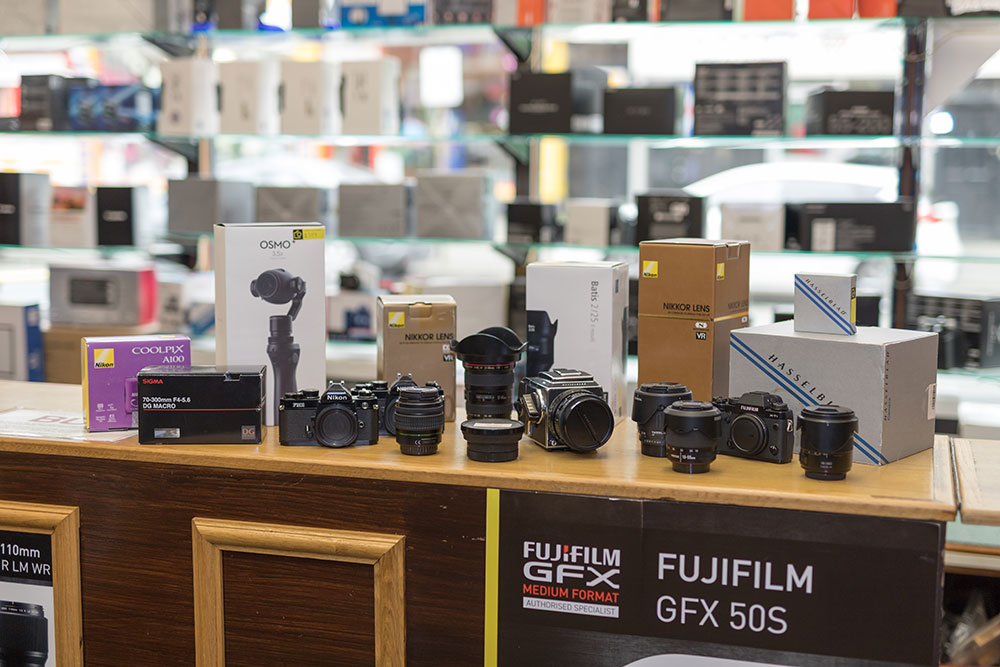 Selling camera gear camera boxes