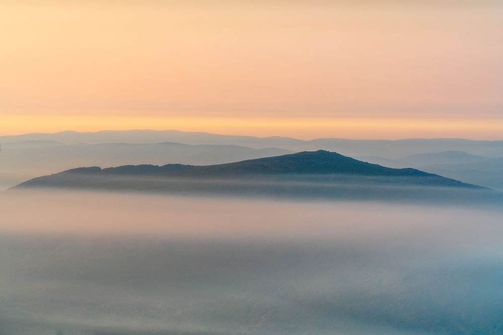 Wild camping Moel Siobod sunrise