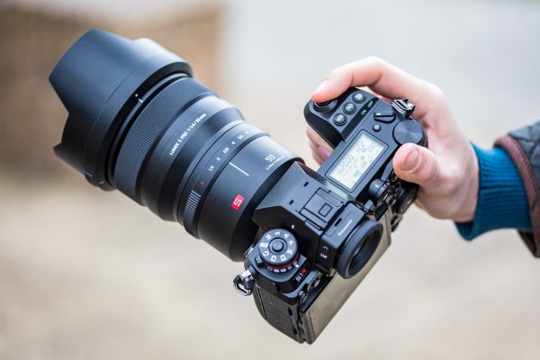 Panasonic Lumix S1R
