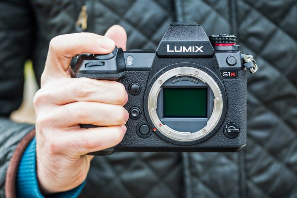 Panasonic Lumix S1R