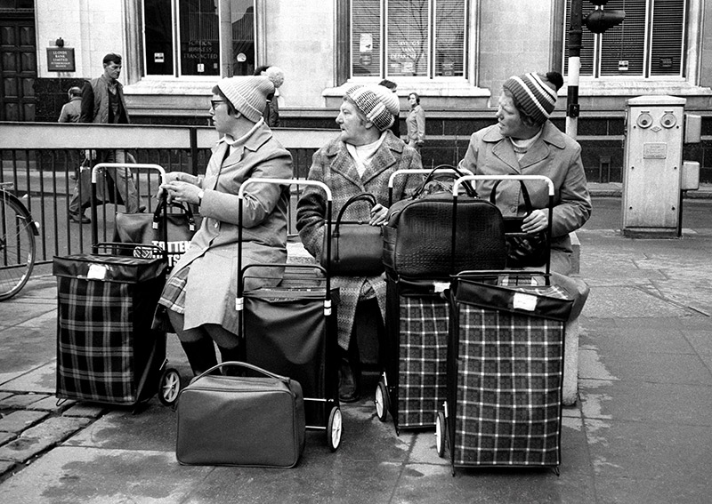 Street photography shopping ladies