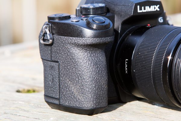 Panasonic Lumix G90