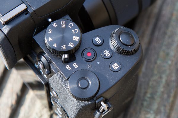 Panasonic Lumix G90