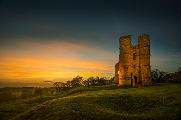 Lighting castle