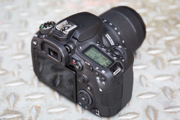 Canon EOS 90D