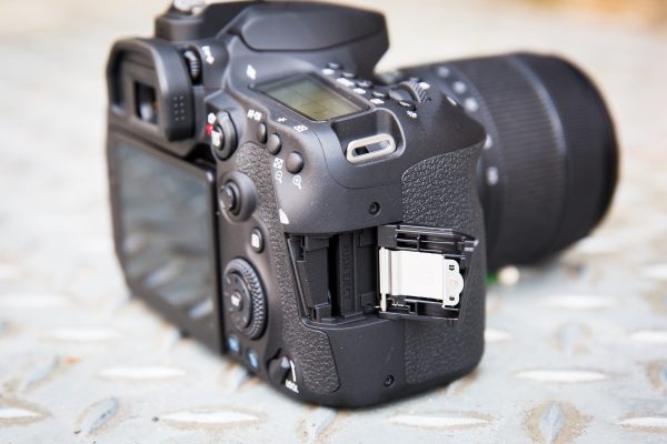Canon EOS 90D