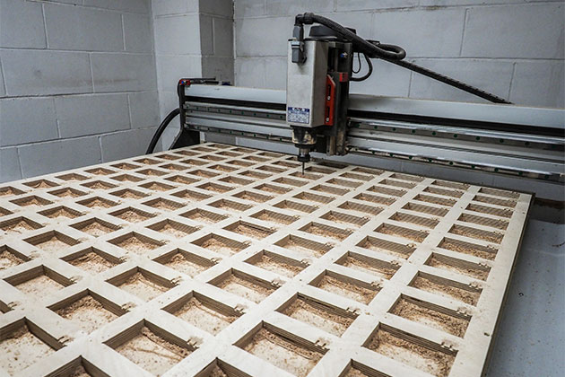Intrepid Camera cutting machine