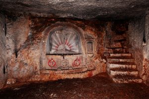 WW1 graffiti French soldiers carved altar room at Confrecourt