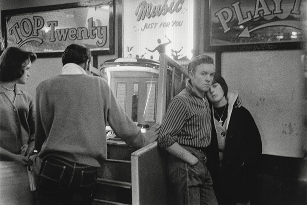 A United Kingdom teenagers and Jukebox