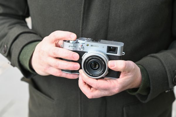Fujifilm X100V