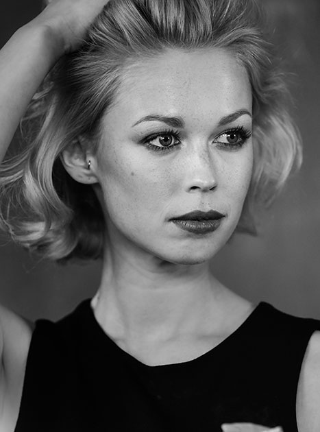 Mono portraits head and shoulders