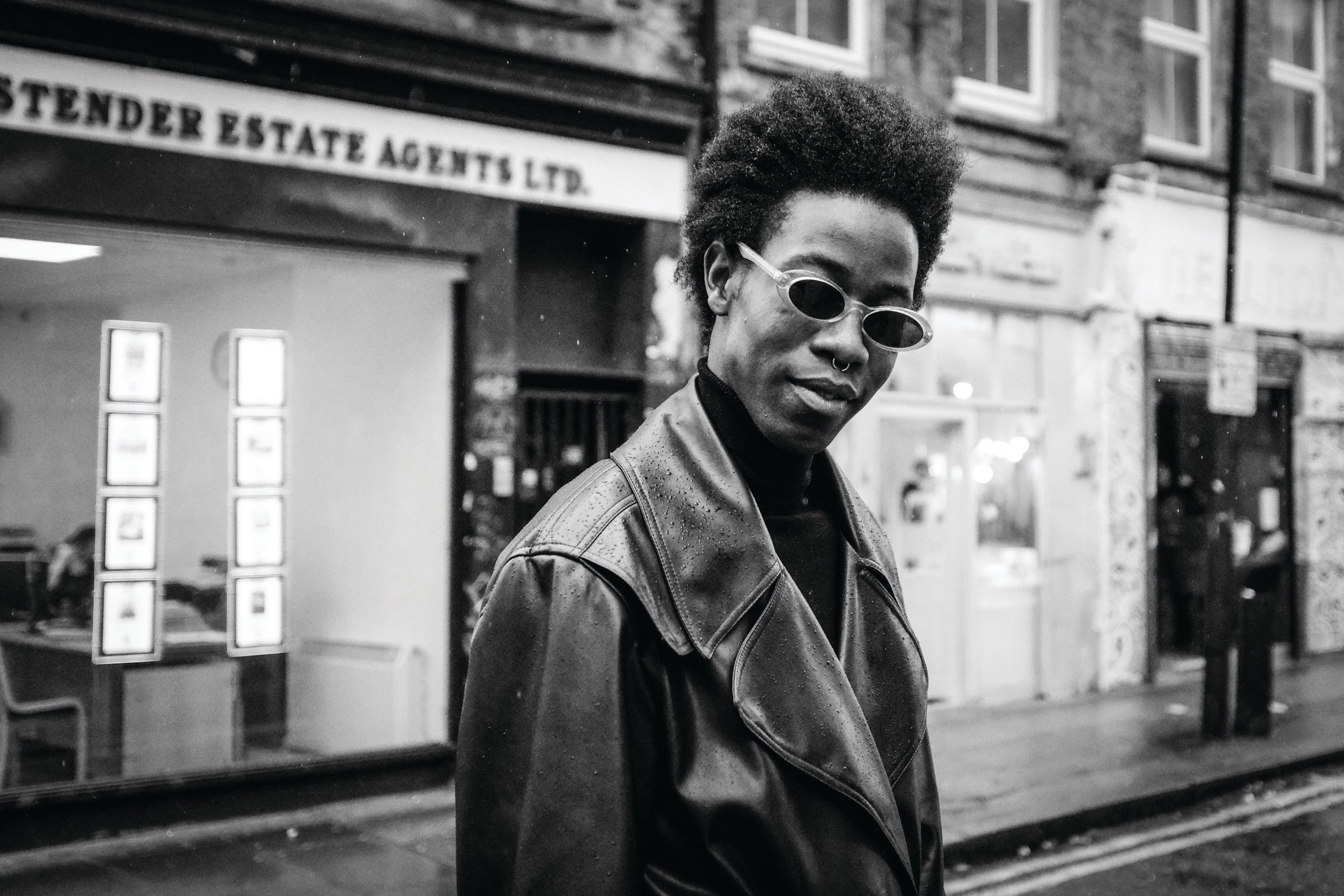 great portraits - black and white street photography
