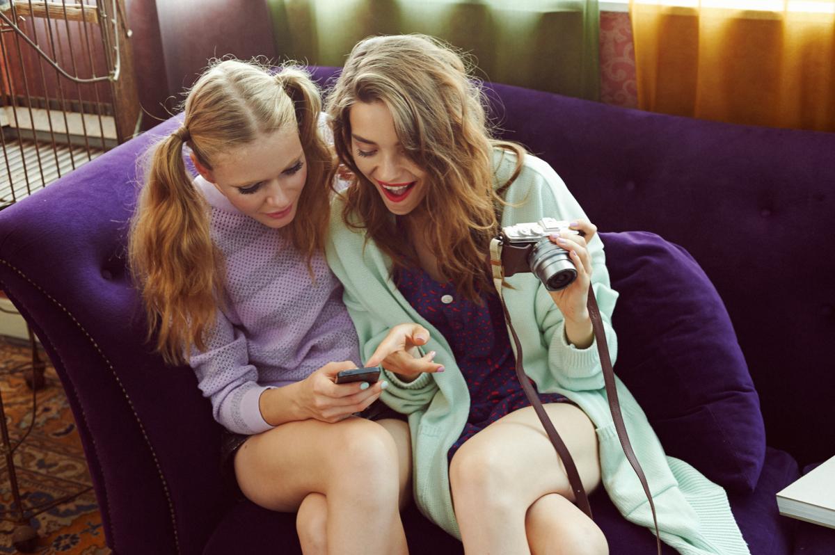 The Olympus OI Share app works with a wide range of cameras, including Olympus PEN models