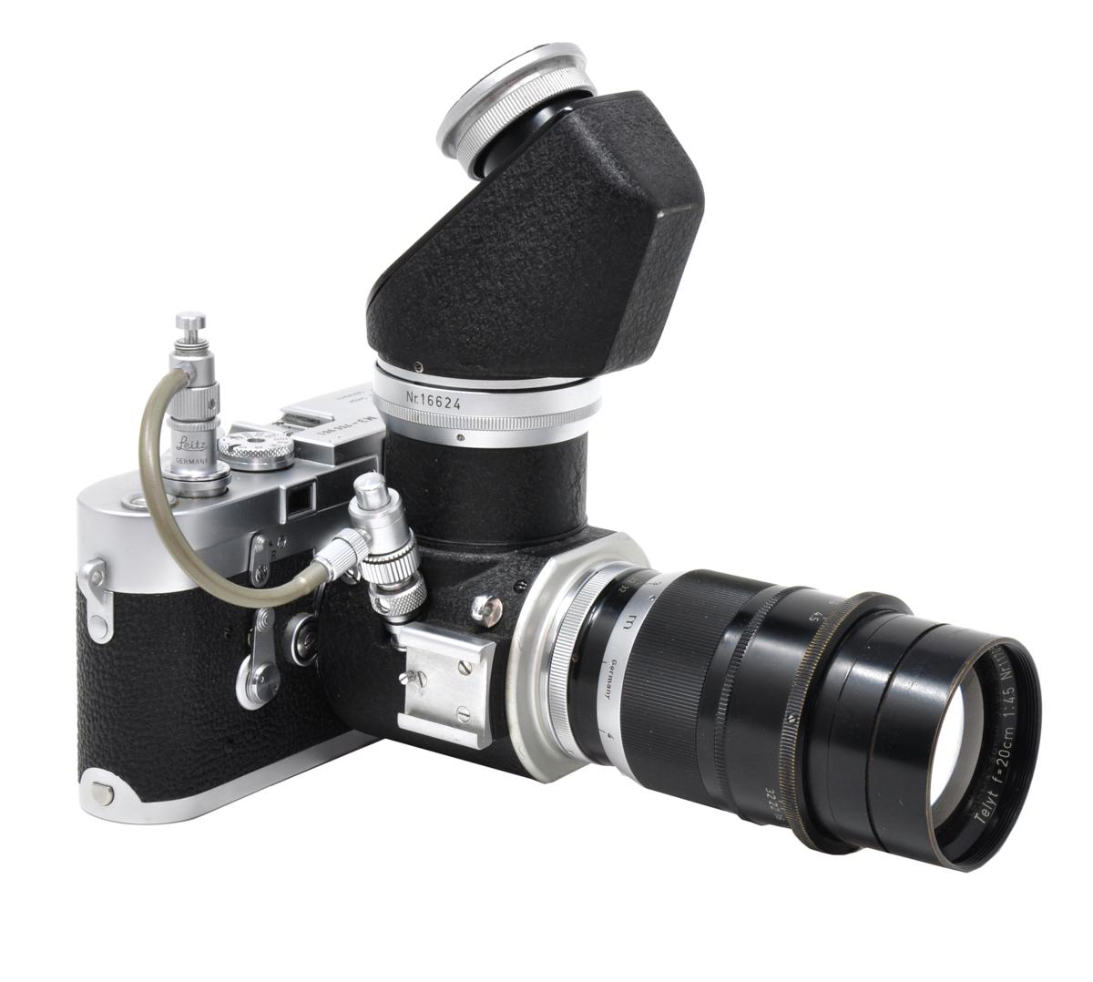 The M3 as a single lens reflex equipped with its Visoflex accessory and 20cm f/4.5 Telyt lens