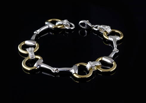 Large snaffle bit bangle