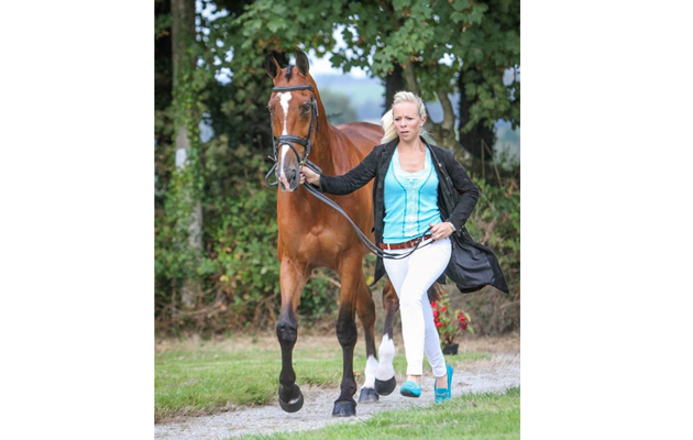 Coral and Zoe at Ballindenisk